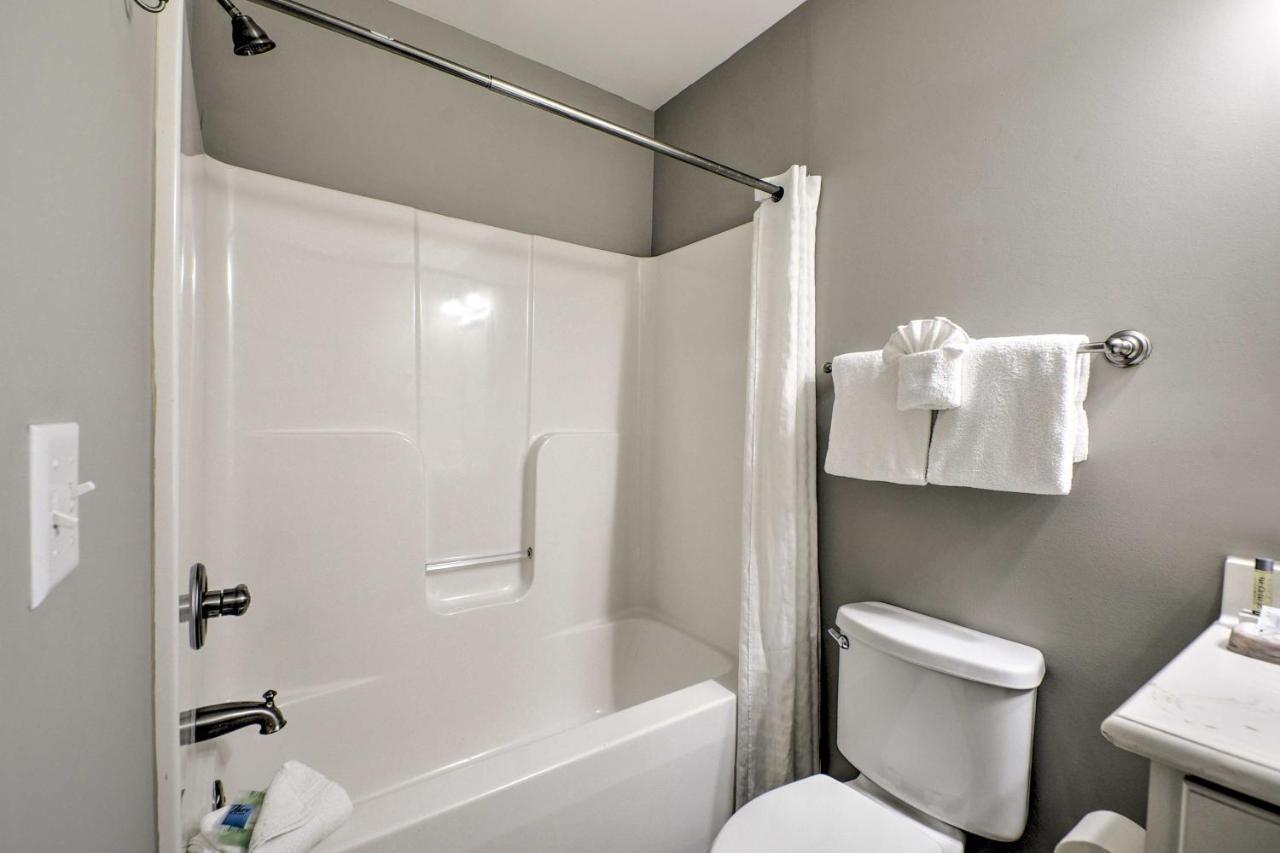 N Myrtle Beach Townhome With Upscale Amenities Екстериор снимка